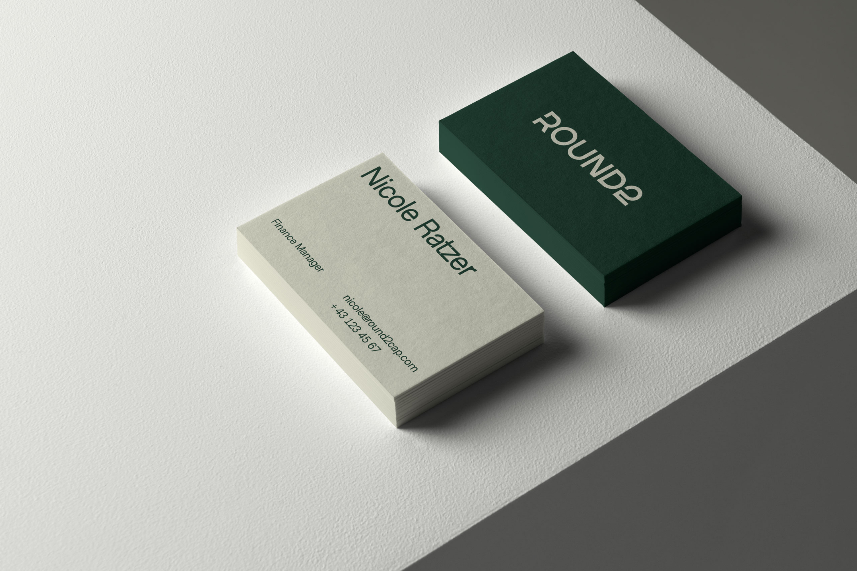 round2-business-card.gw